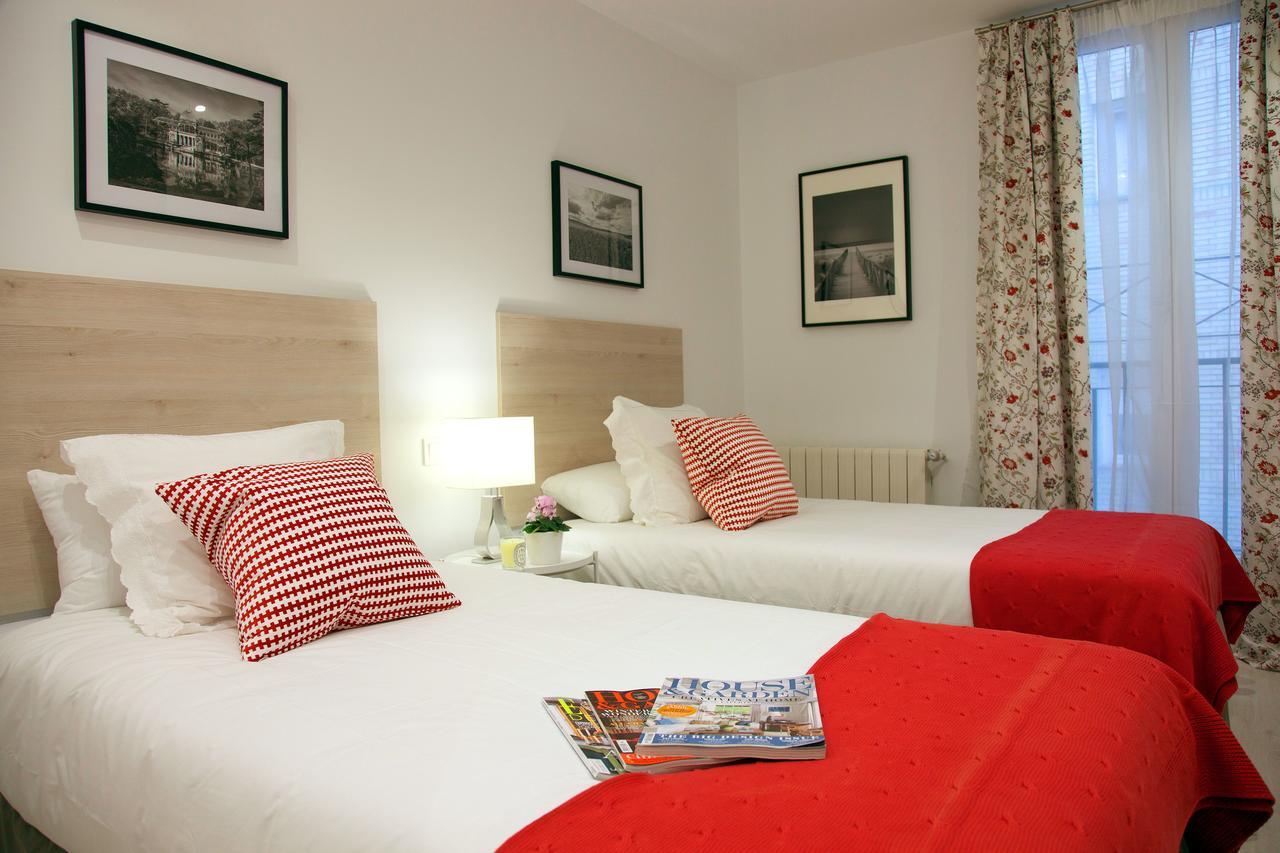 Feelathome Madrid Suites Apartments Екстериор снимка