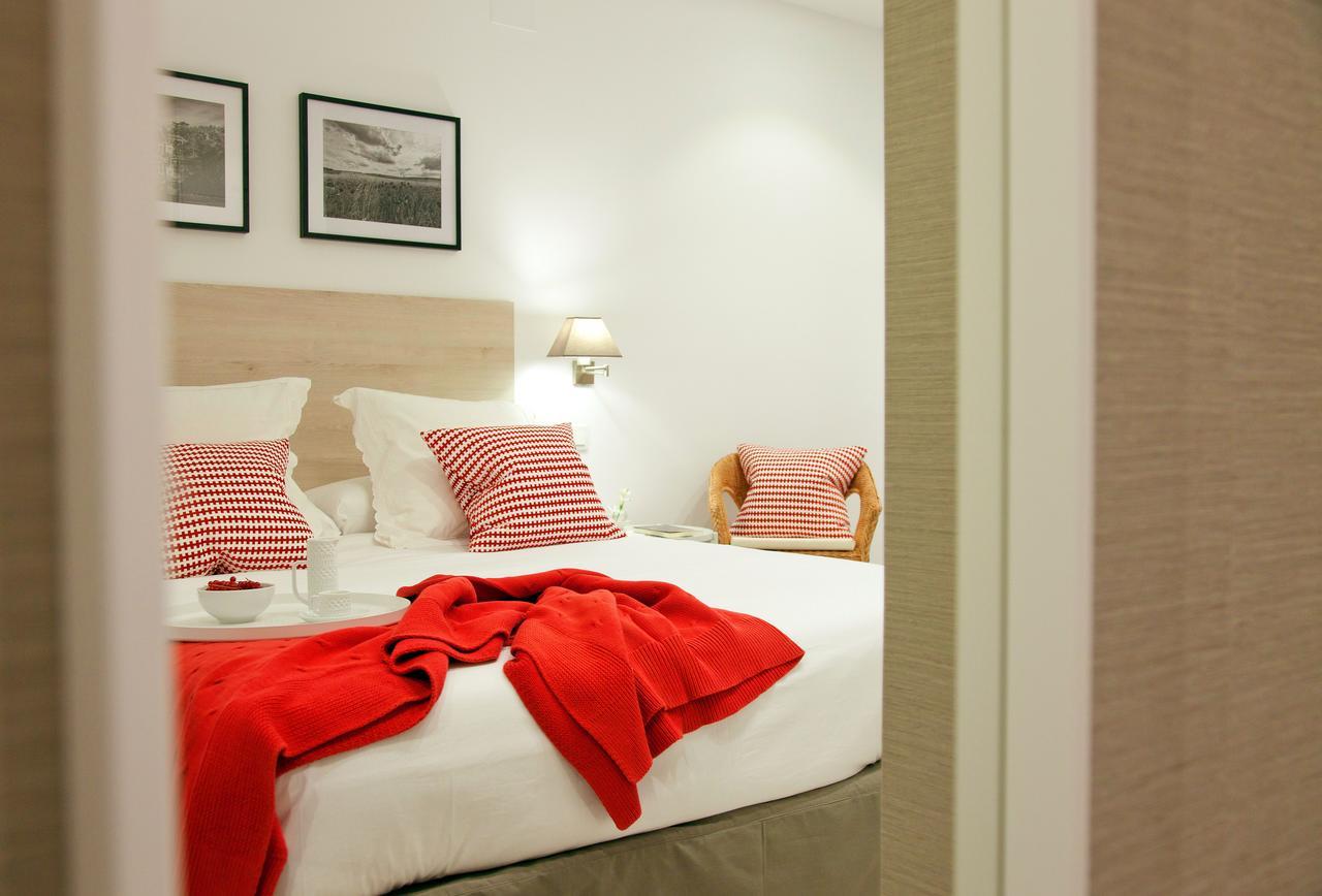 Feelathome Madrid Suites Apartments Екстериор снимка
