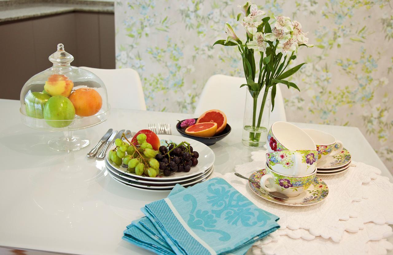 Feelathome Madrid Suites Apartments Екстериор снимка