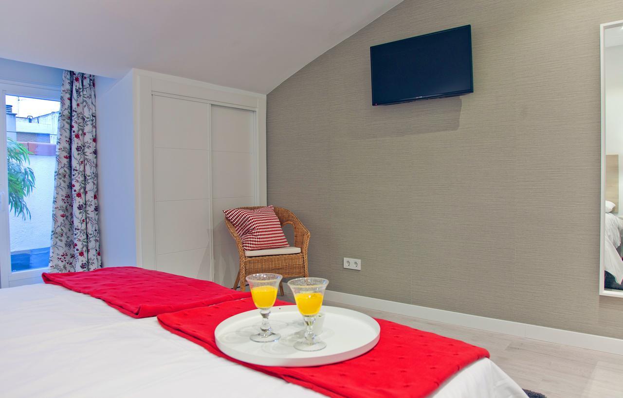 Feelathome Madrid Suites Apartments Екстериор снимка