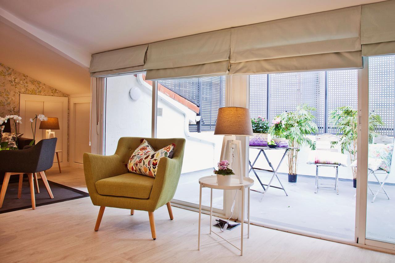 Feelathome Madrid Suites Apartments Екстериор снимка